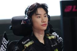 包含Doinb回归赛场，惊险取胜首场状态亮眼，公牛观众沸腾！的词条